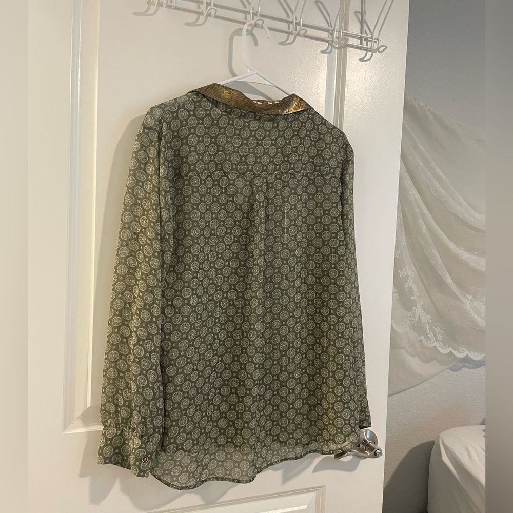 Chicos Patterned Blouse With Gold Sequin Collar |… - image 3